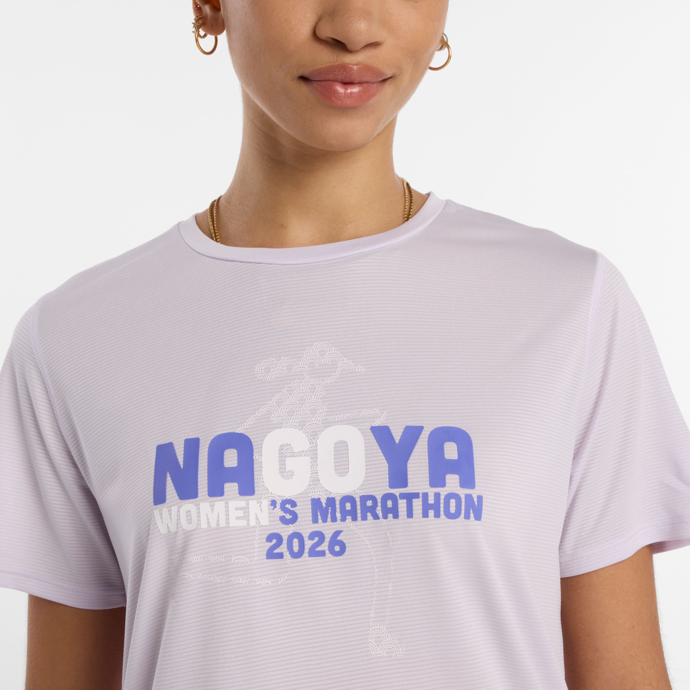 名古屋スポーツエッセンシャルズグラフィックTシャツ1