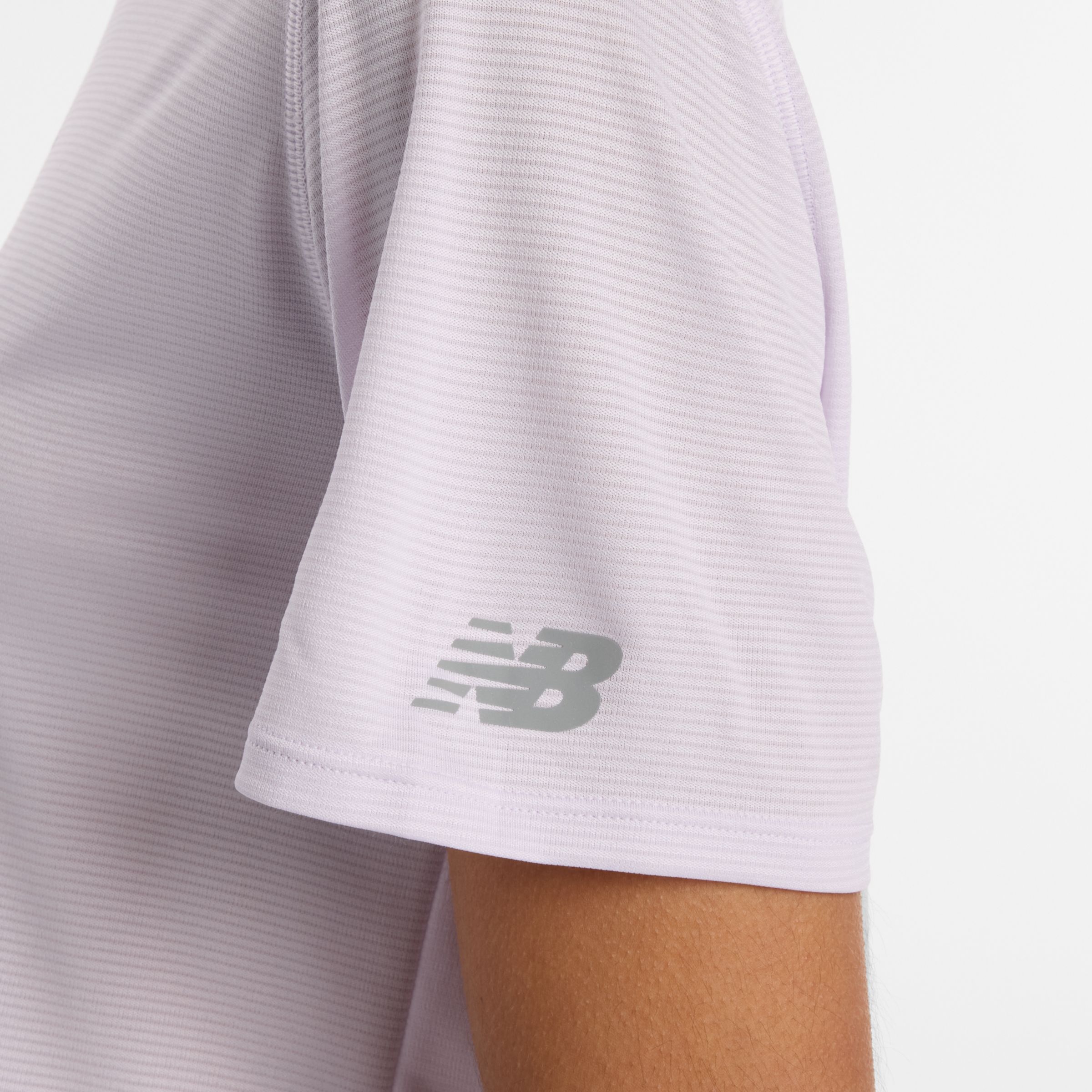 名古屋スポーツエッセンシャルズグラフィックTシャツ1