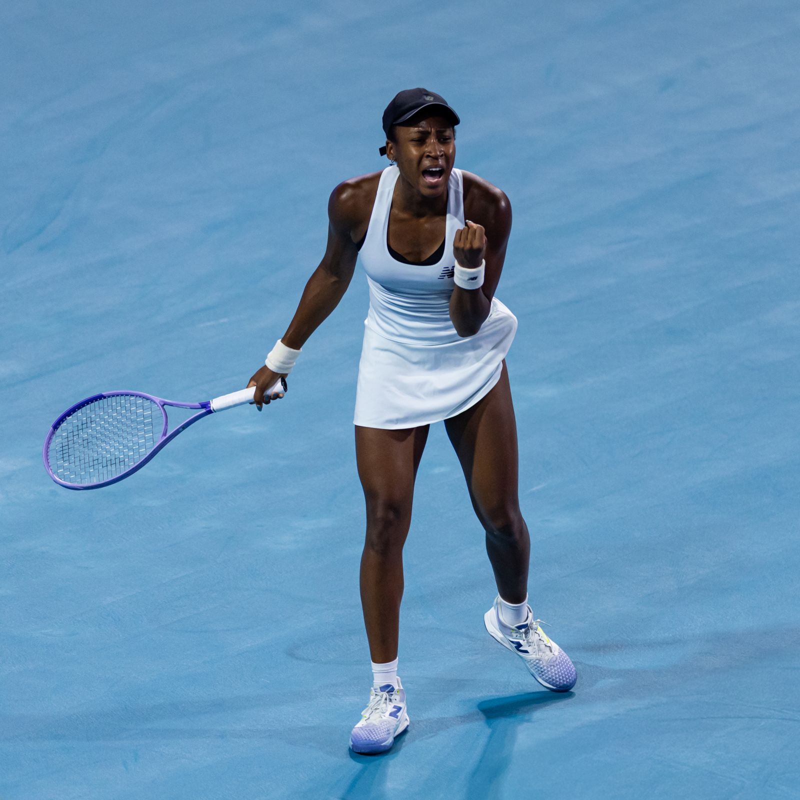 Женские футболки New Balance Tournament Tank — фото 2