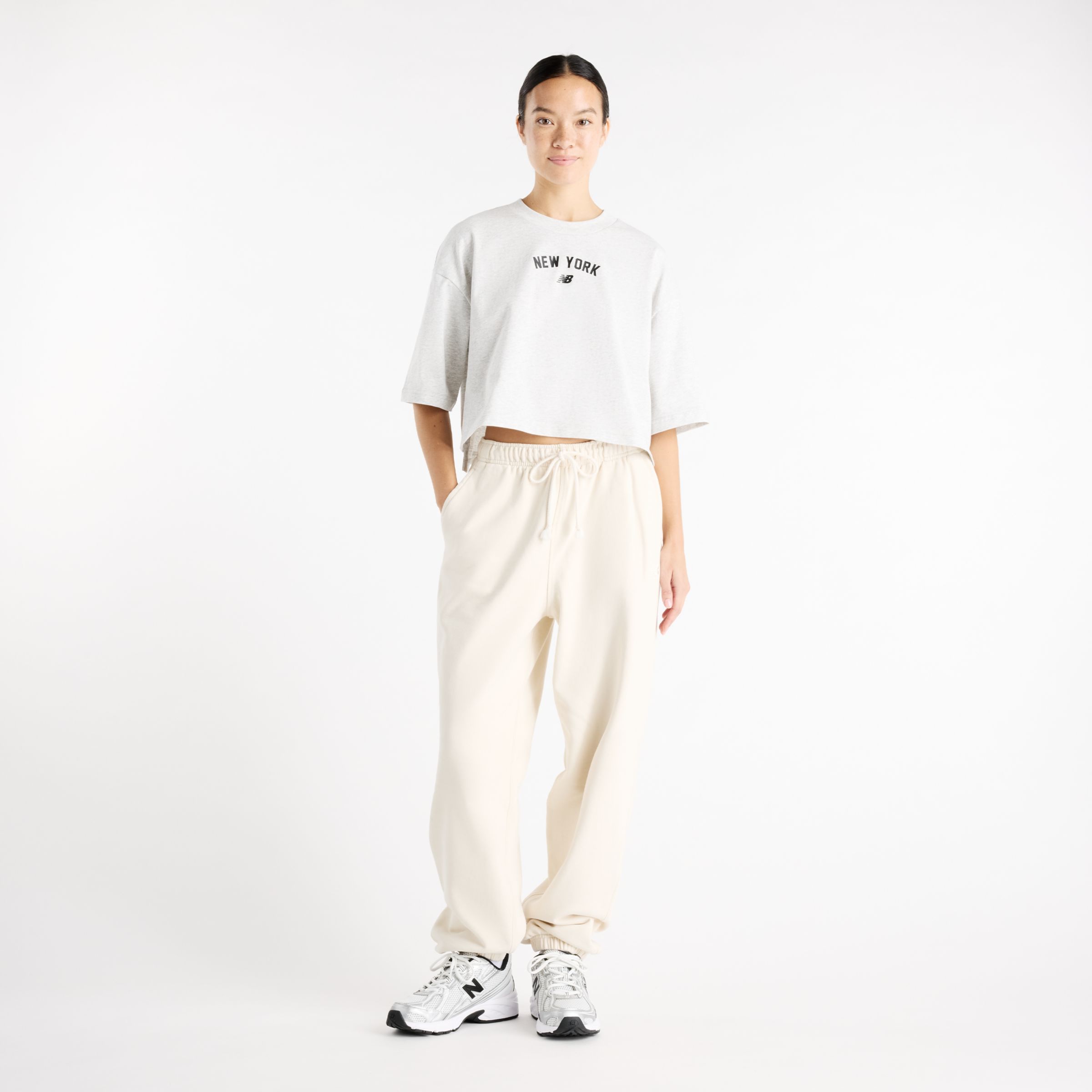 New Balance New York City Cropped Logo T-Shirt, WT61L57IAHH