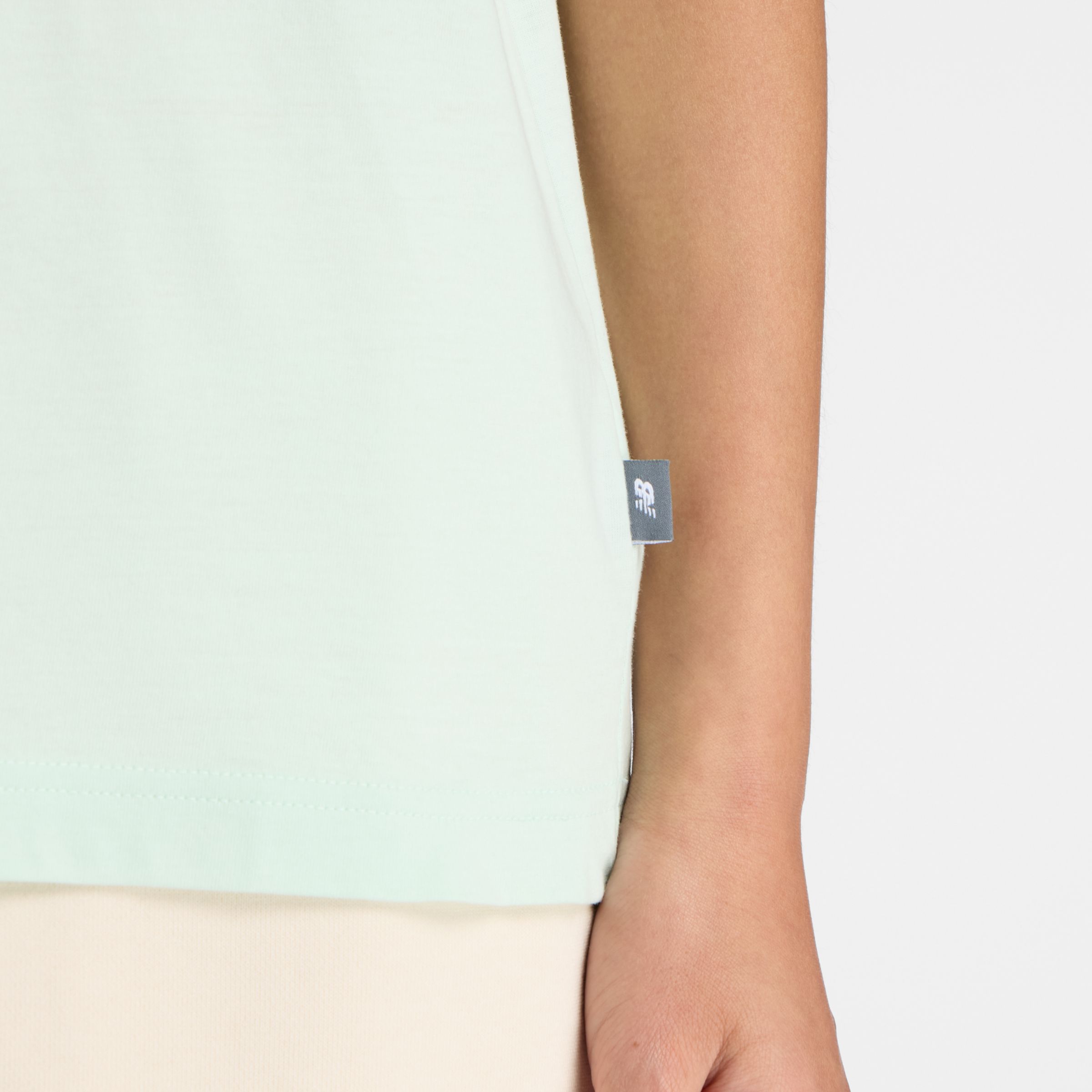 New Balance Butterfly Oversized T-Shirt, WT61M6WOCOJ