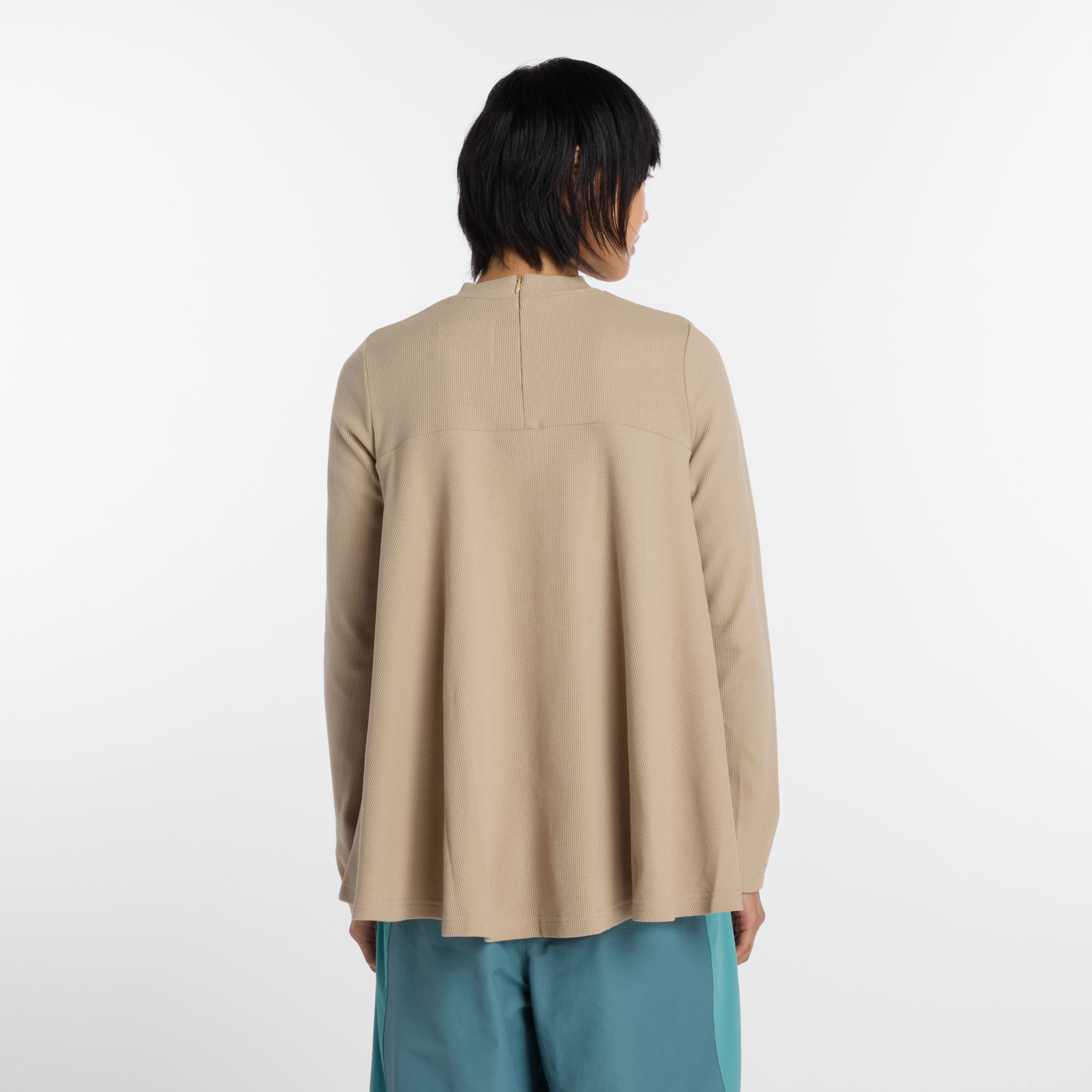 NB GREY ペプラム長袖トップ