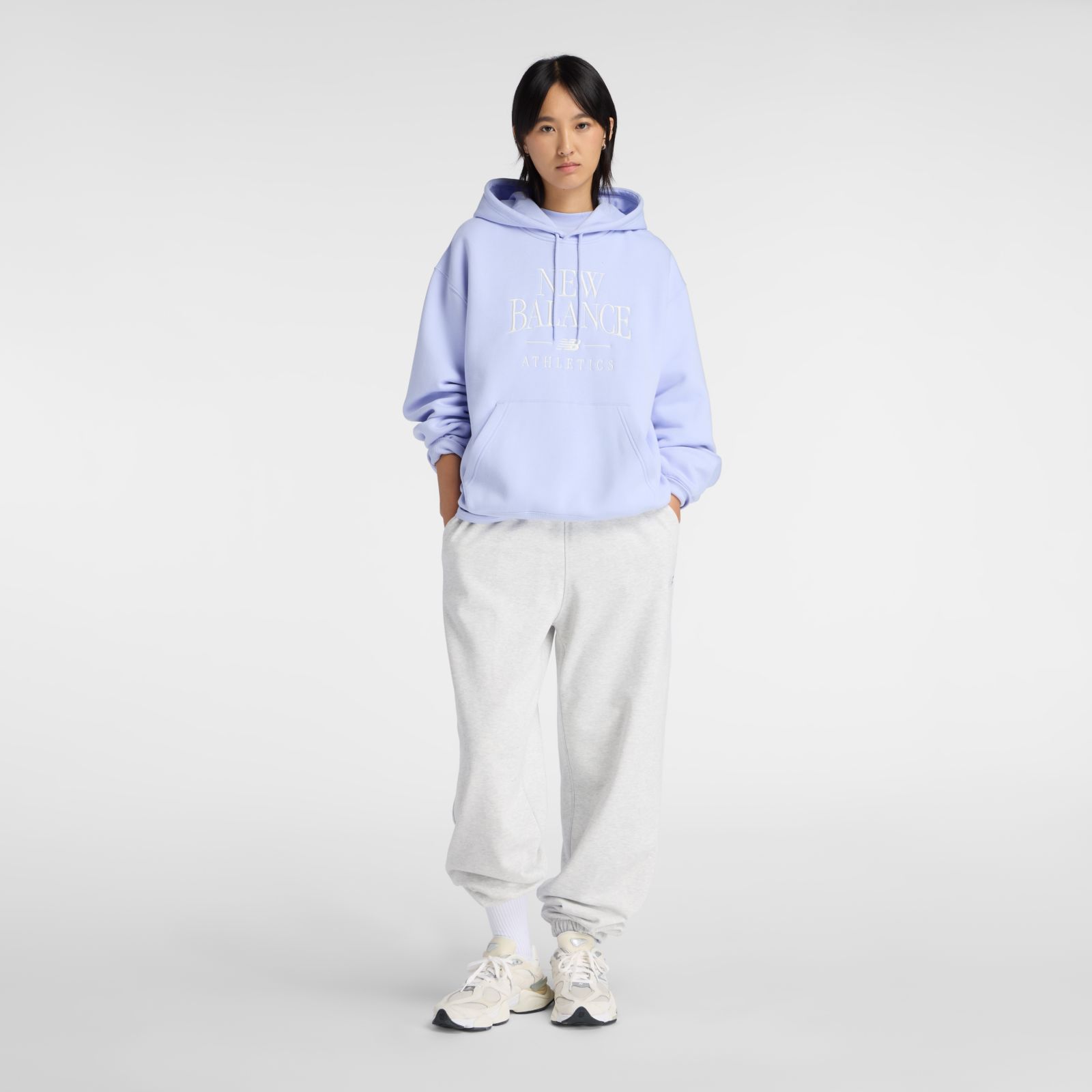 Женские худи New Balance Trackside Fleece Hoodie — фото 2