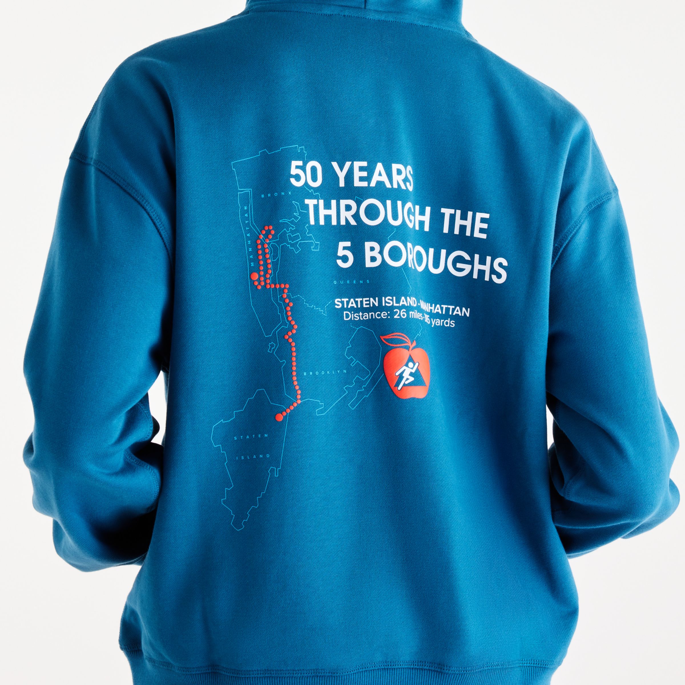Payton is wearing size S and is 31"/45cm. Chest: 31" / 79 cm, Waist: 24.5" / 62 cm, Hips: 37" / 94 cm