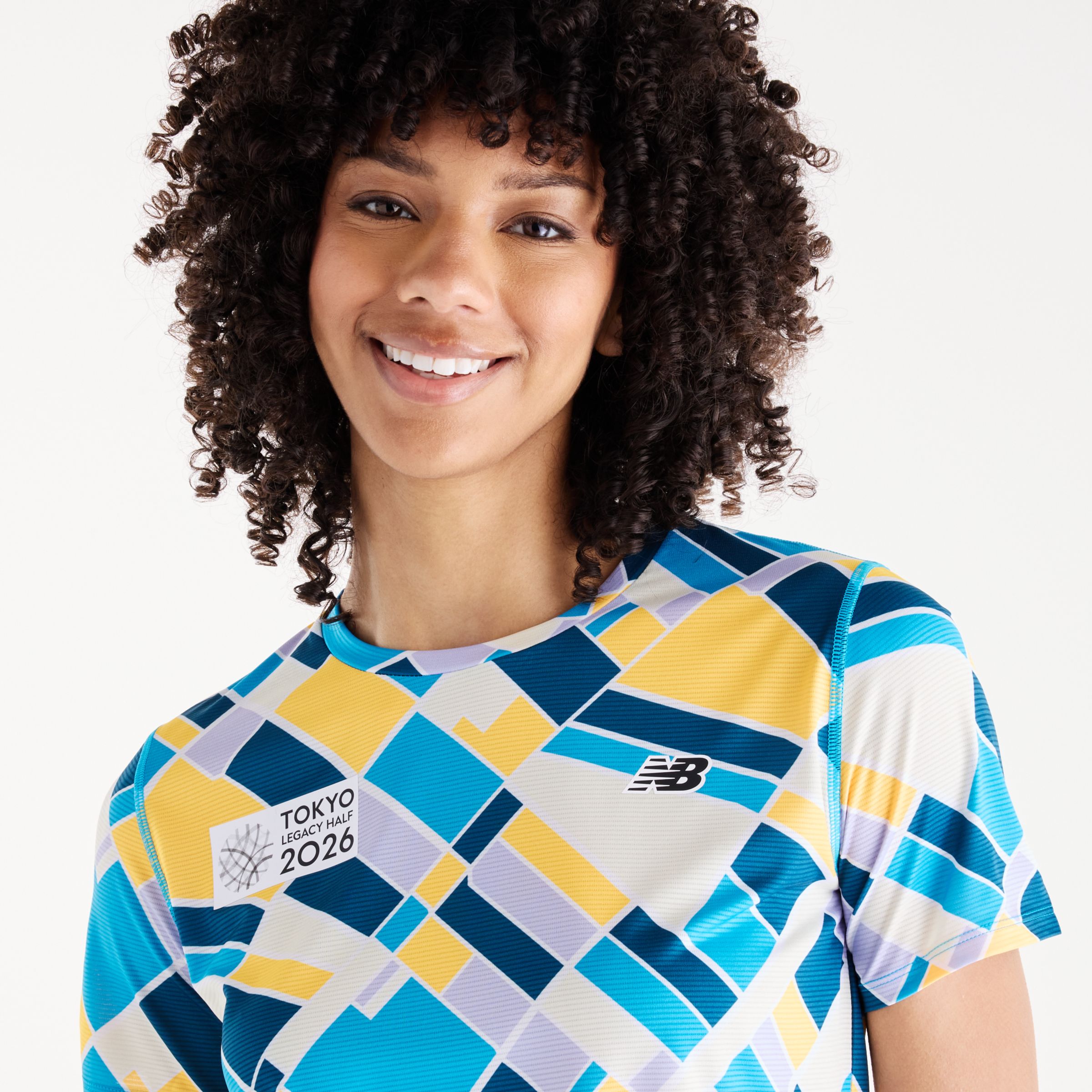 Payton is wearing size S and is 31"/45cm. Chest: 31" / 79 cm, Waist: 24.5" / 62 cm, Hips: 37" / 94 cm