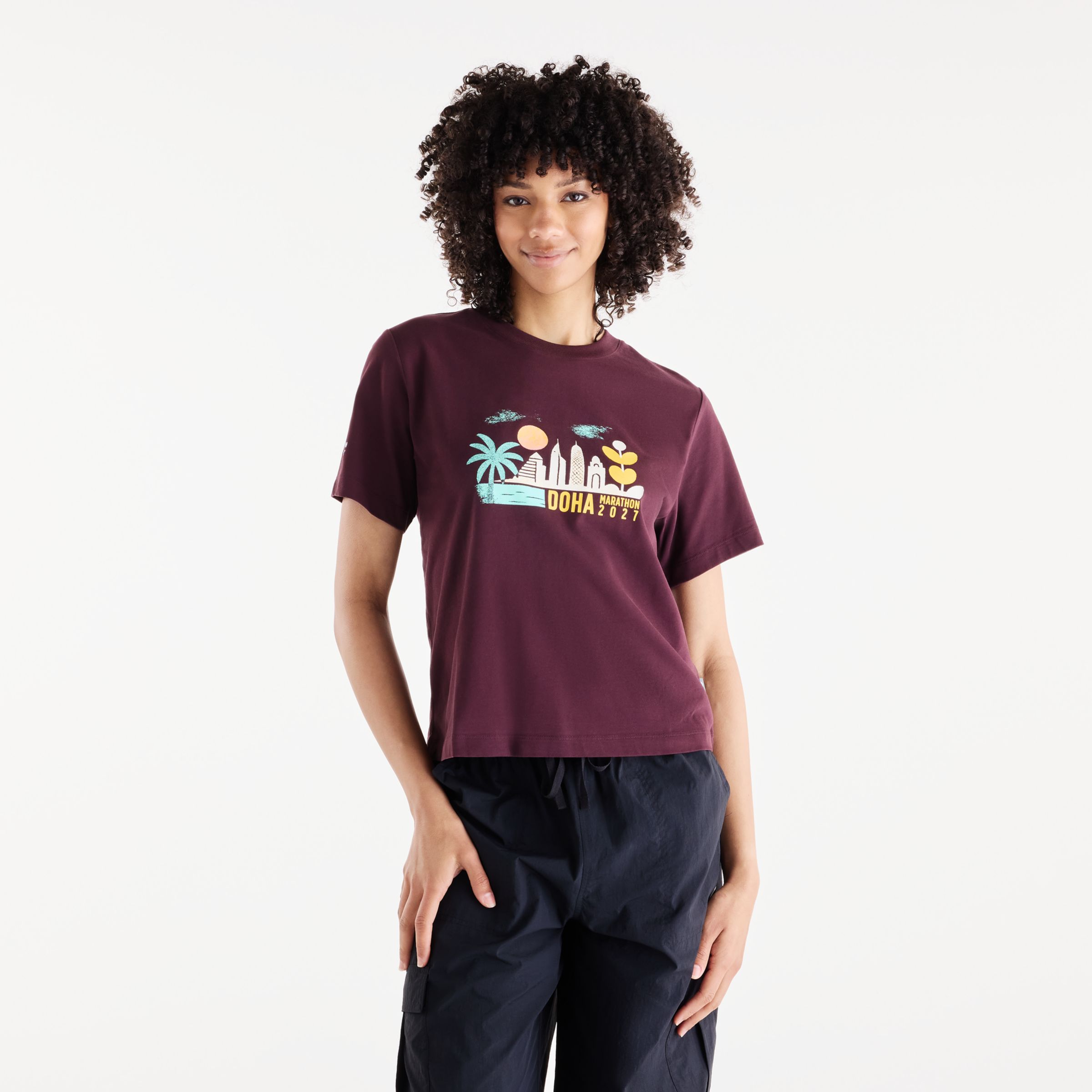 Payton is wearing size S and is 5'10"/177.8cm. Chest: 31"/79cm, Waist: 24.5"/62cm, Hips: 37"/94cm