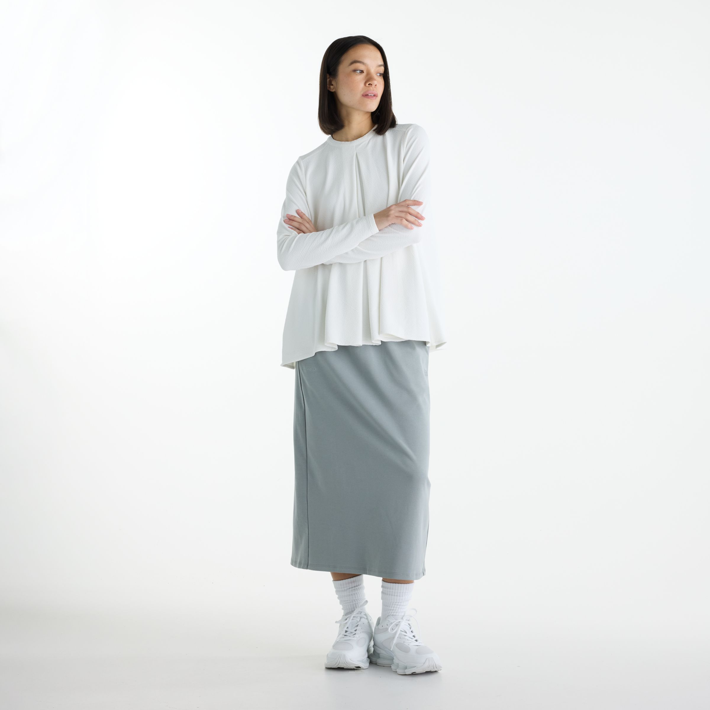 New Balance NB GREY フレアロングスリーブトップ, WT62M23HSST