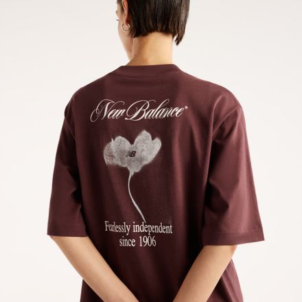 T-shirt d&eacute;contract&eacute; Souvenirs de fleurs press&eacute;es