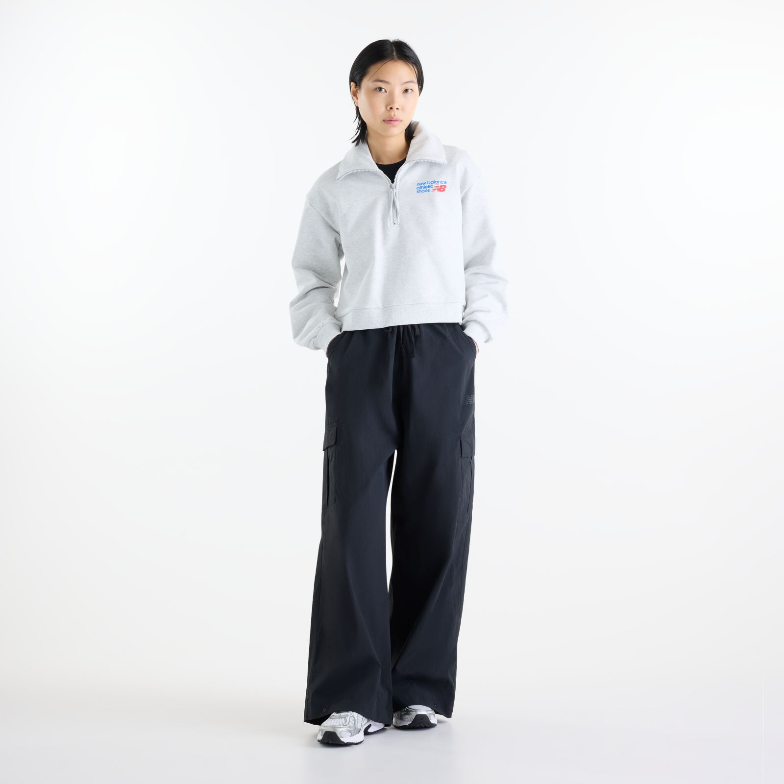 Женские худи New Balance Athletics Premium Logo Half Zip — фото 2