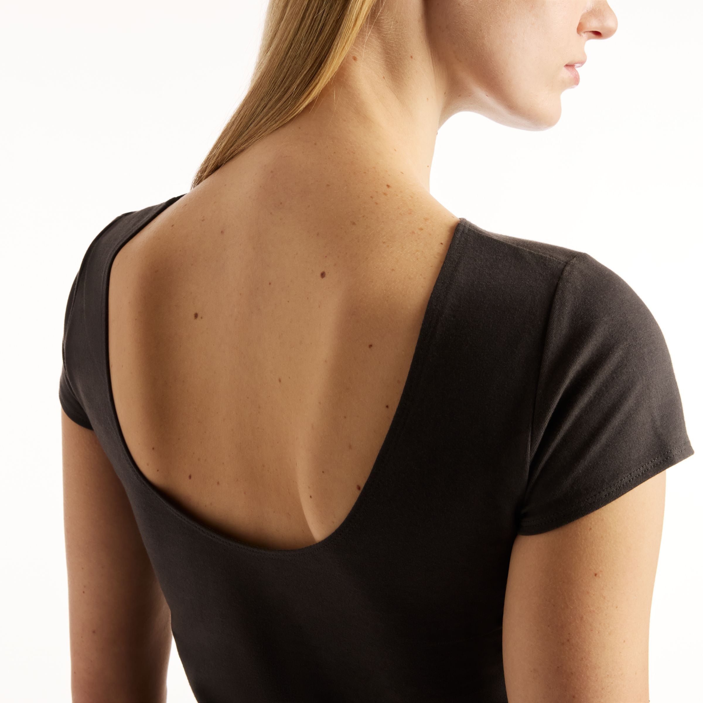 Open-Back Fitted T-Shirt