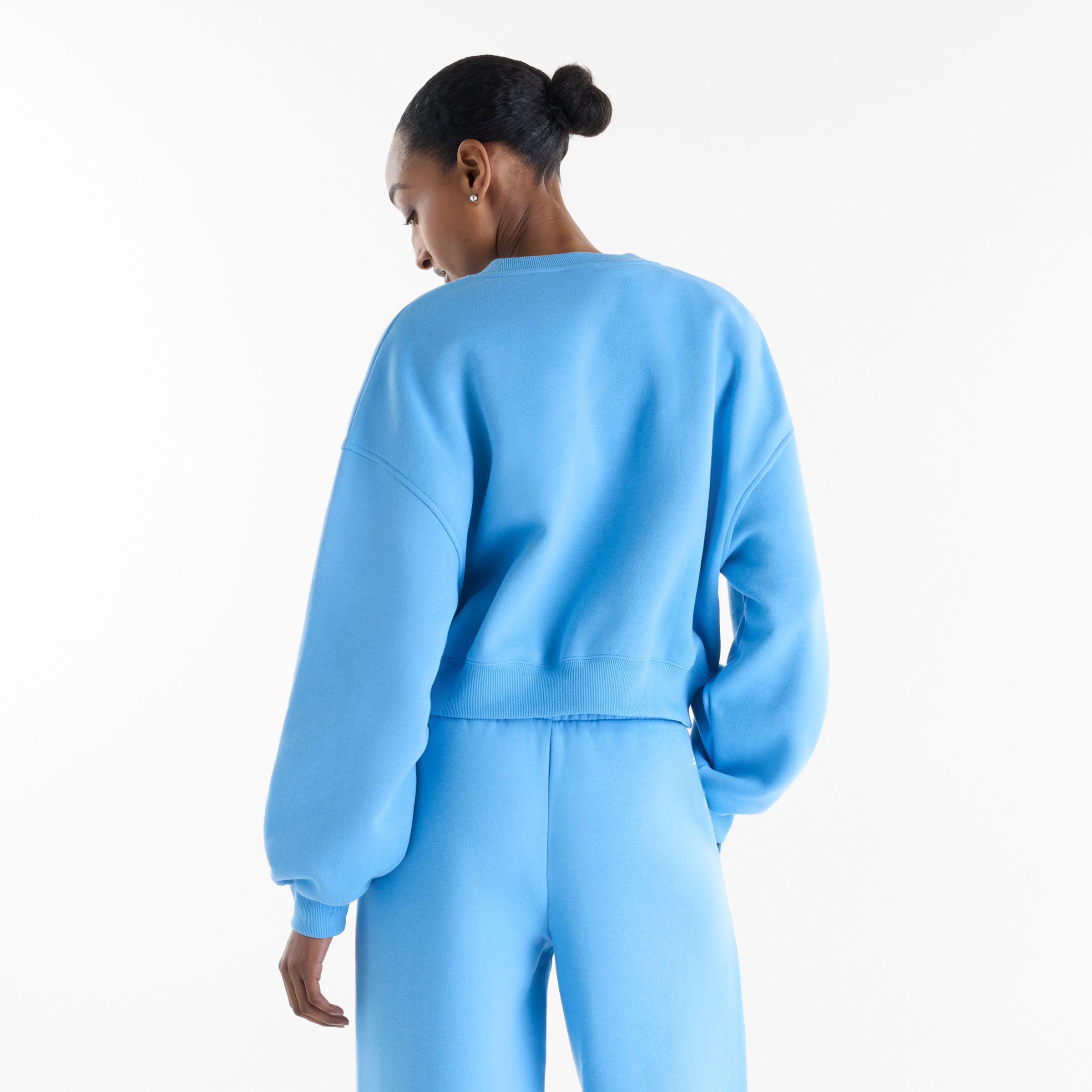 New Balance Sport Linear Graphic Fleece Crew, WT62R2IXNBE