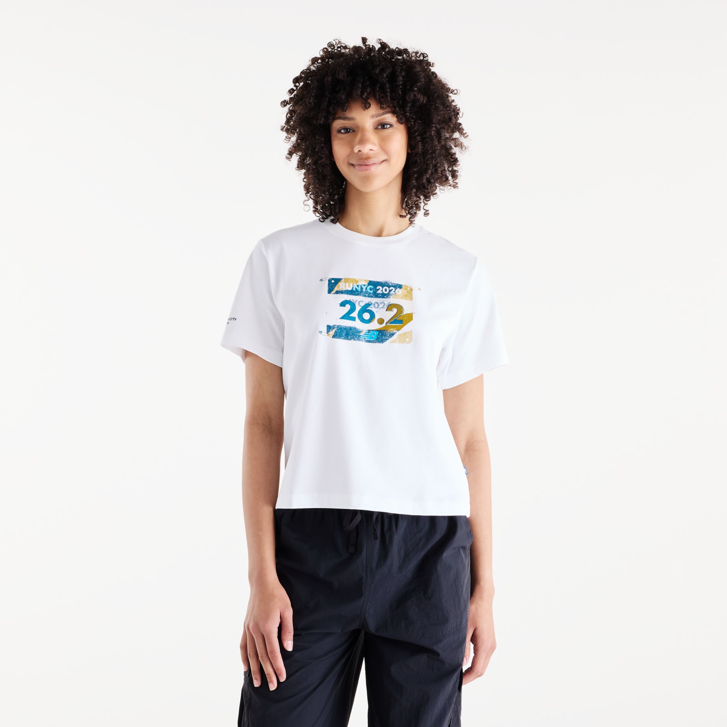 Payton is wearing size S and is 31"/45cm. Chest: 31" / 79 cm, Waist: 24.5" / 62 cm, Hips: 37" / 94 cm