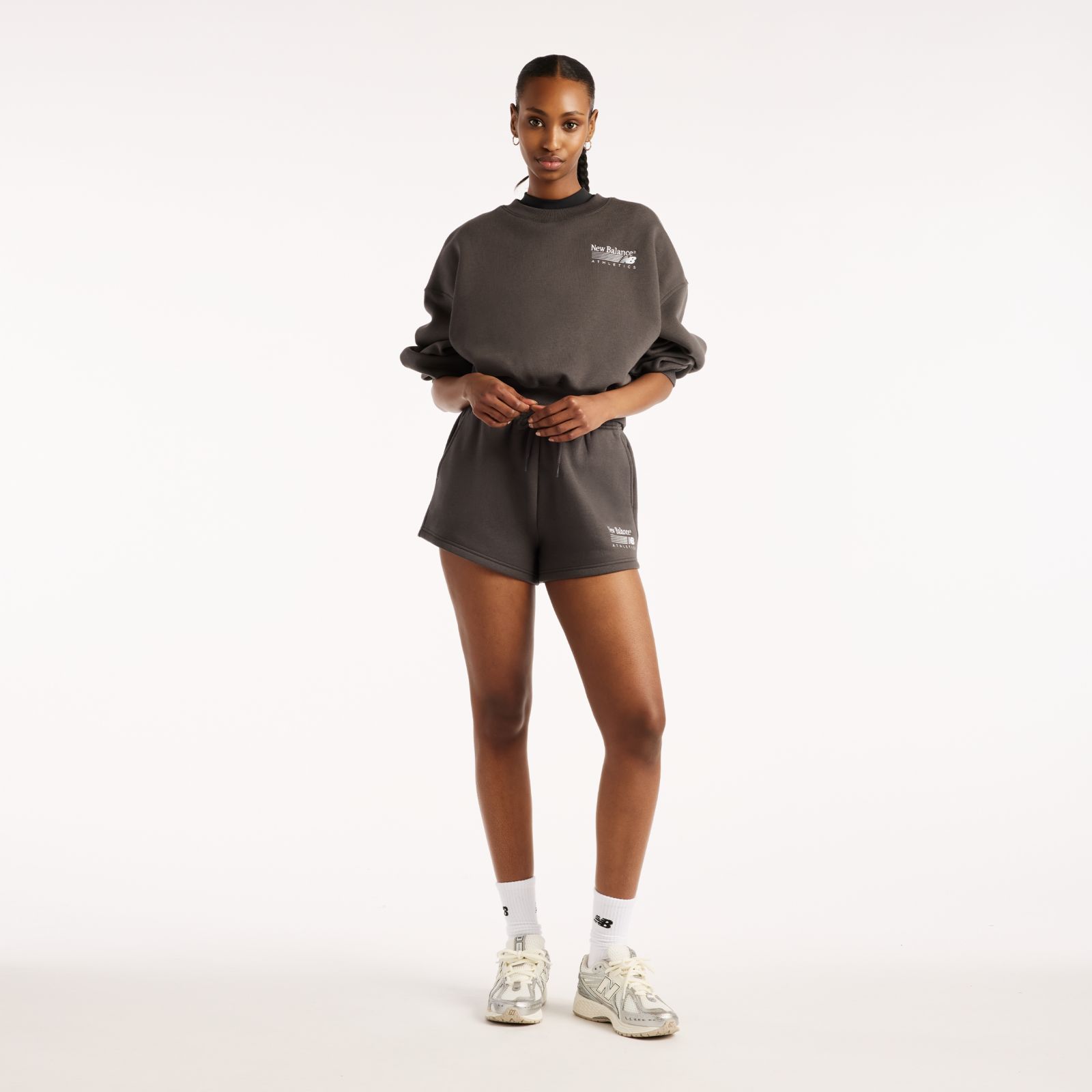 Женские худи New Balance Trackside Fleece Crew — фото 2