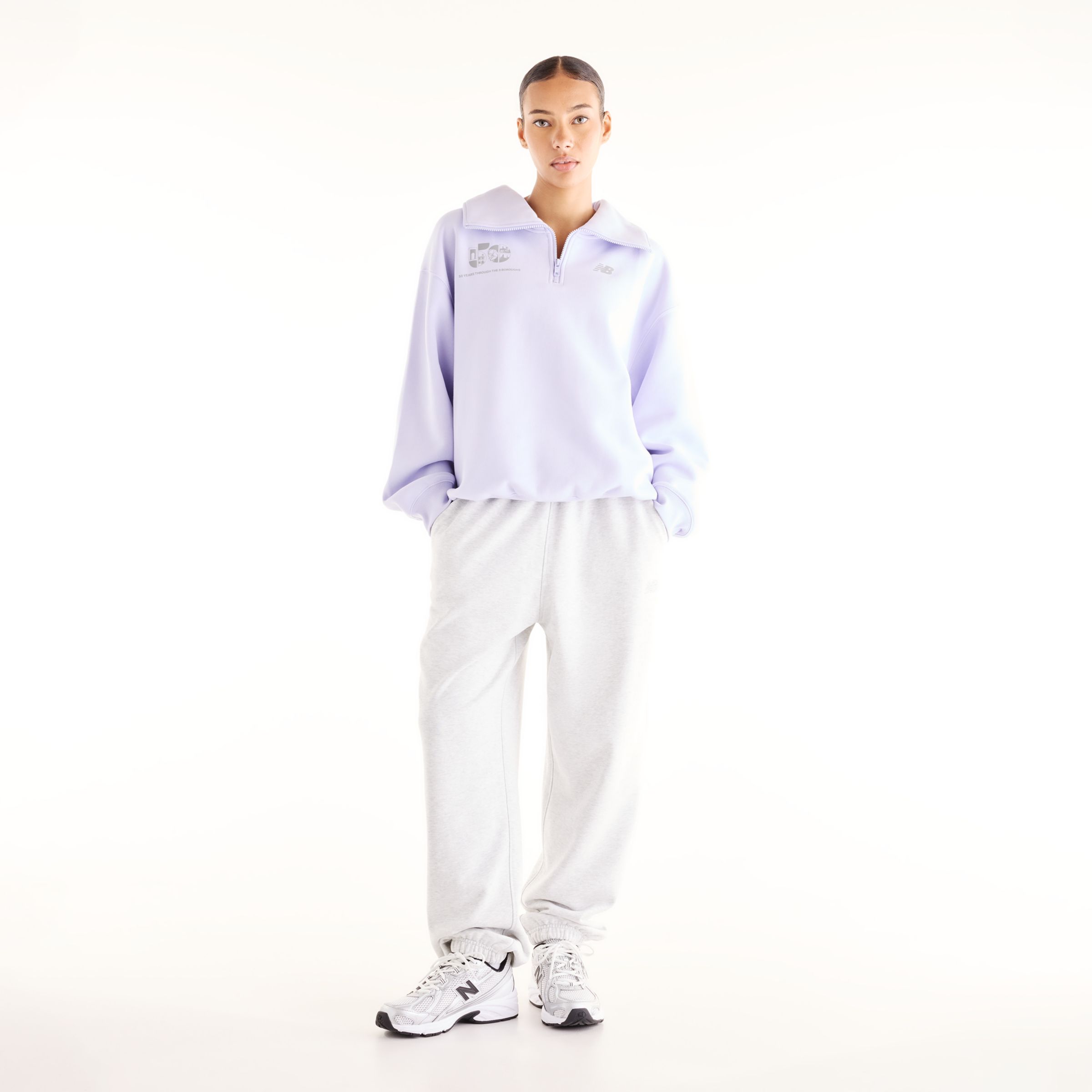 Lola is wearing size S and is 5'8"/172.72cm. Chest: 31.5"/80.01cm, Waist: 25.5"/64.77cm, Hips: 36"/91.44cm
