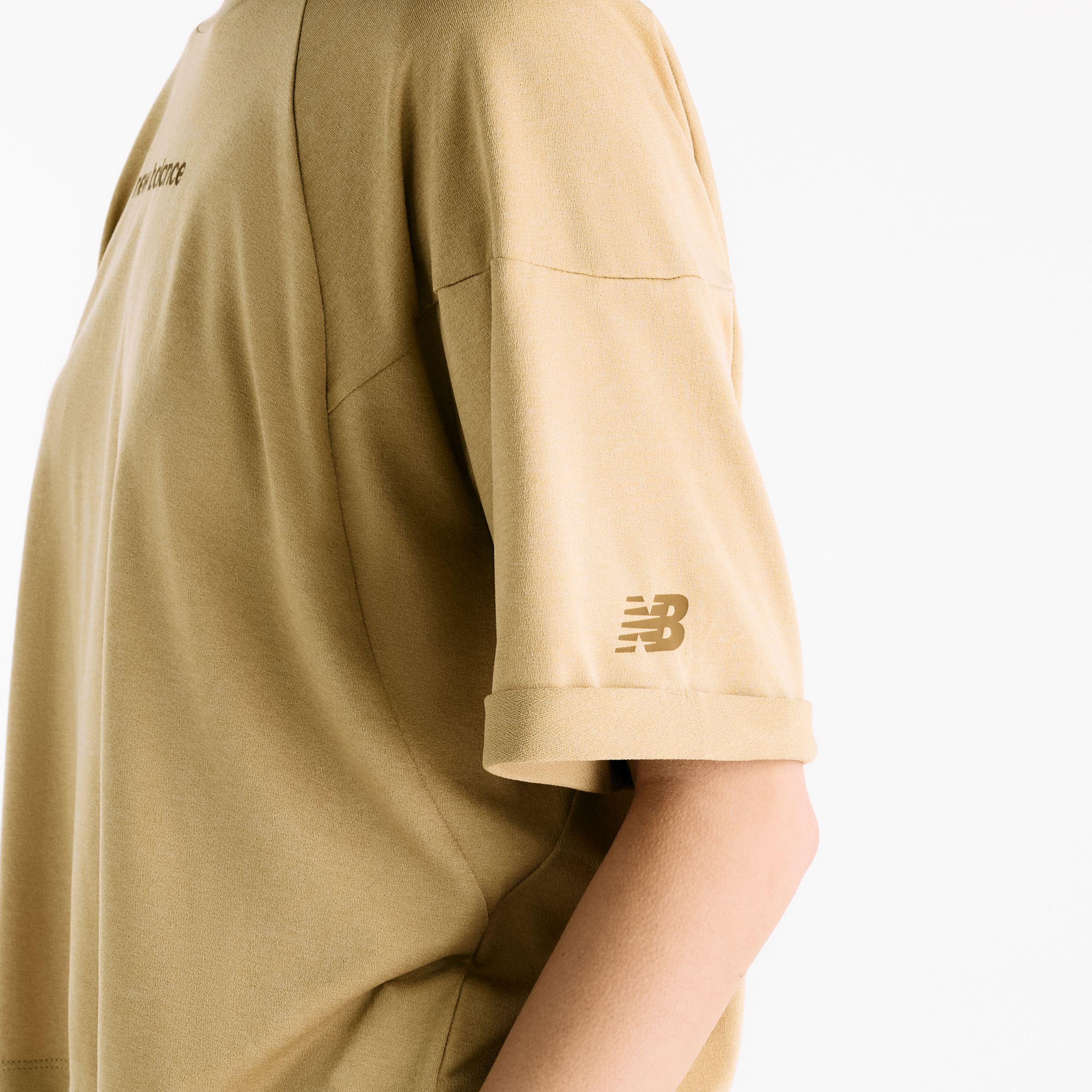 NBロゴTシャツ