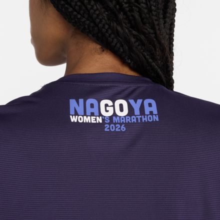 名古屋スポーツエッセンシャルズグラフィックTシャツ4