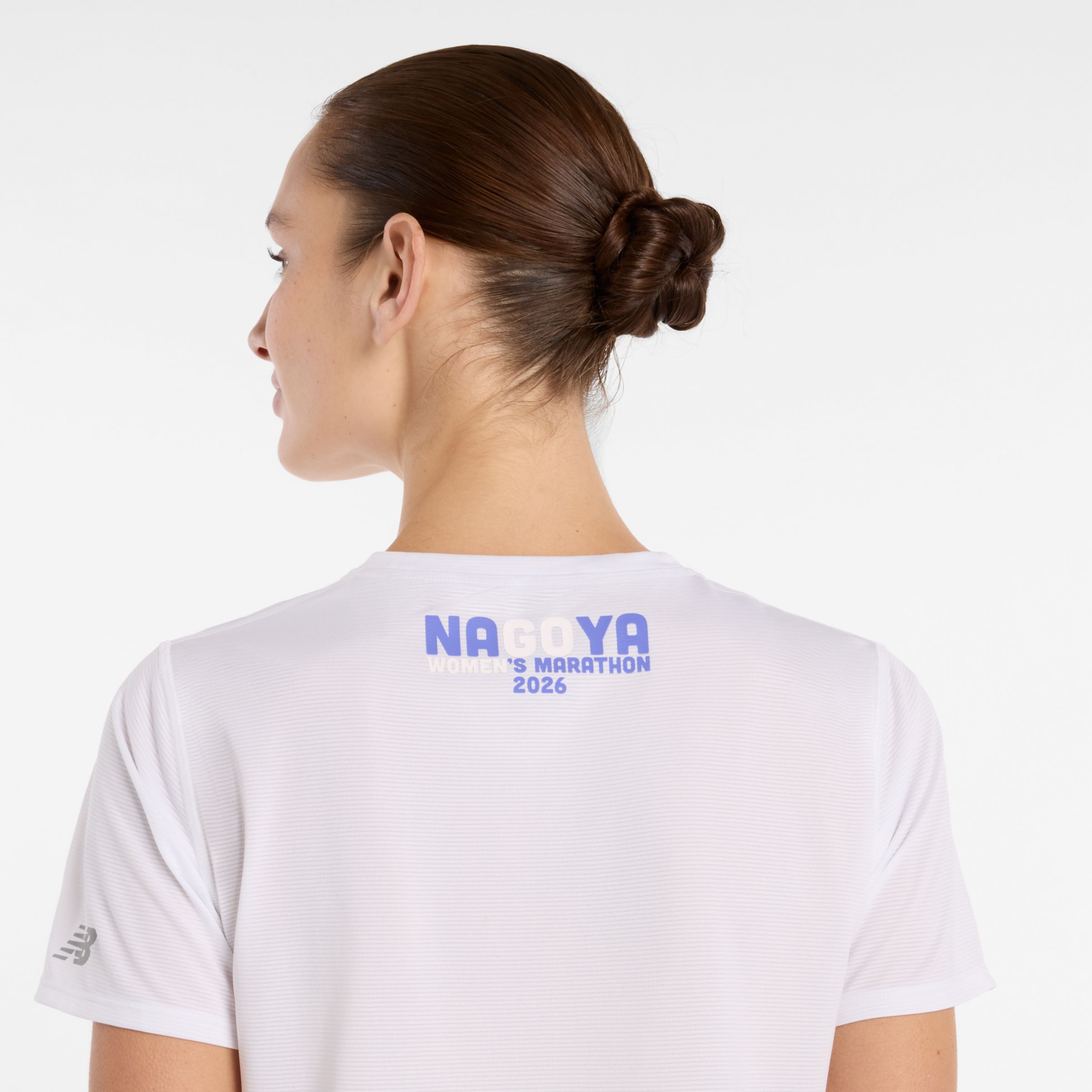 名古屋スポーツエッセンシャルズグラフィックTシャツ4