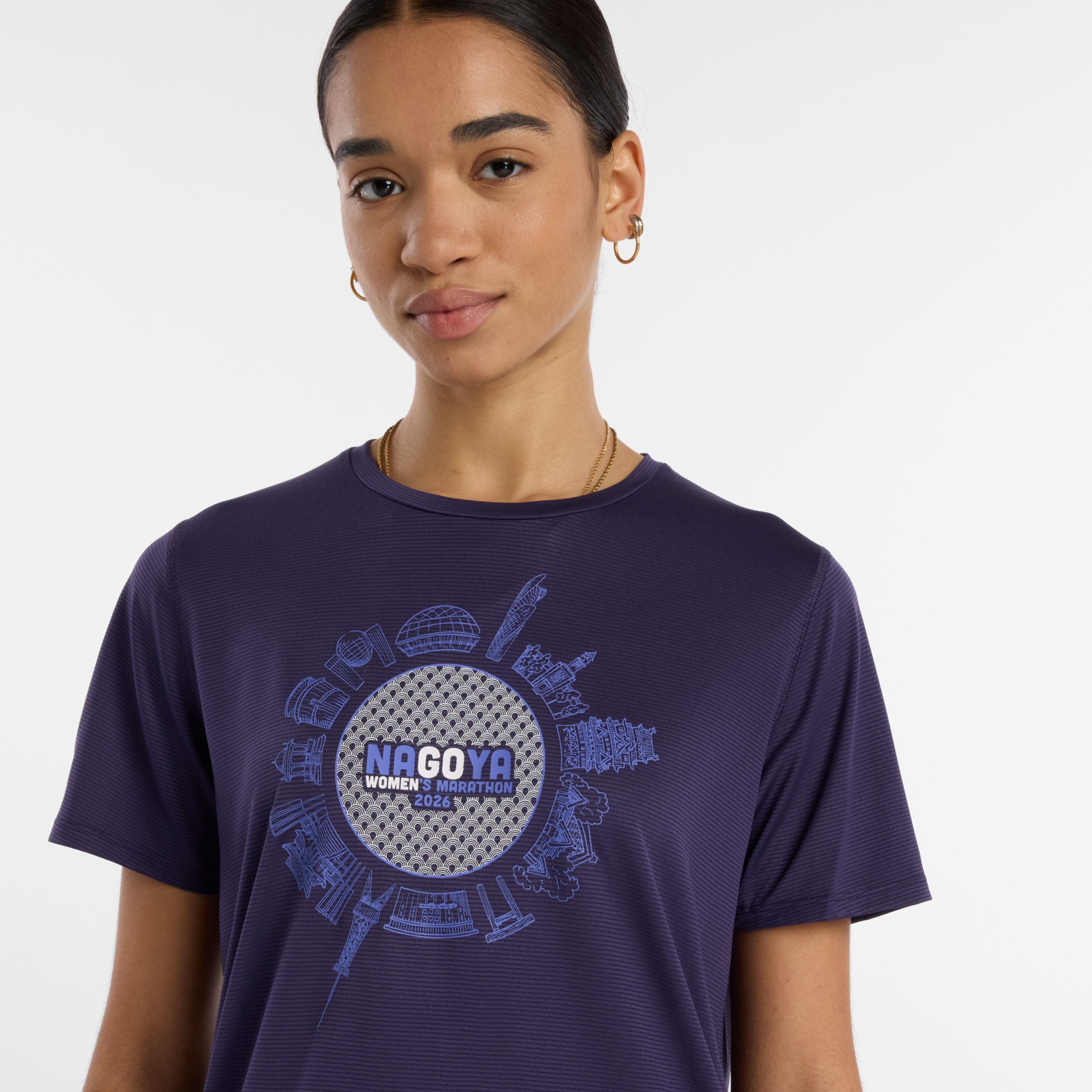 名古屋スポーツエッセンシャルズグラフィックTシャツ3