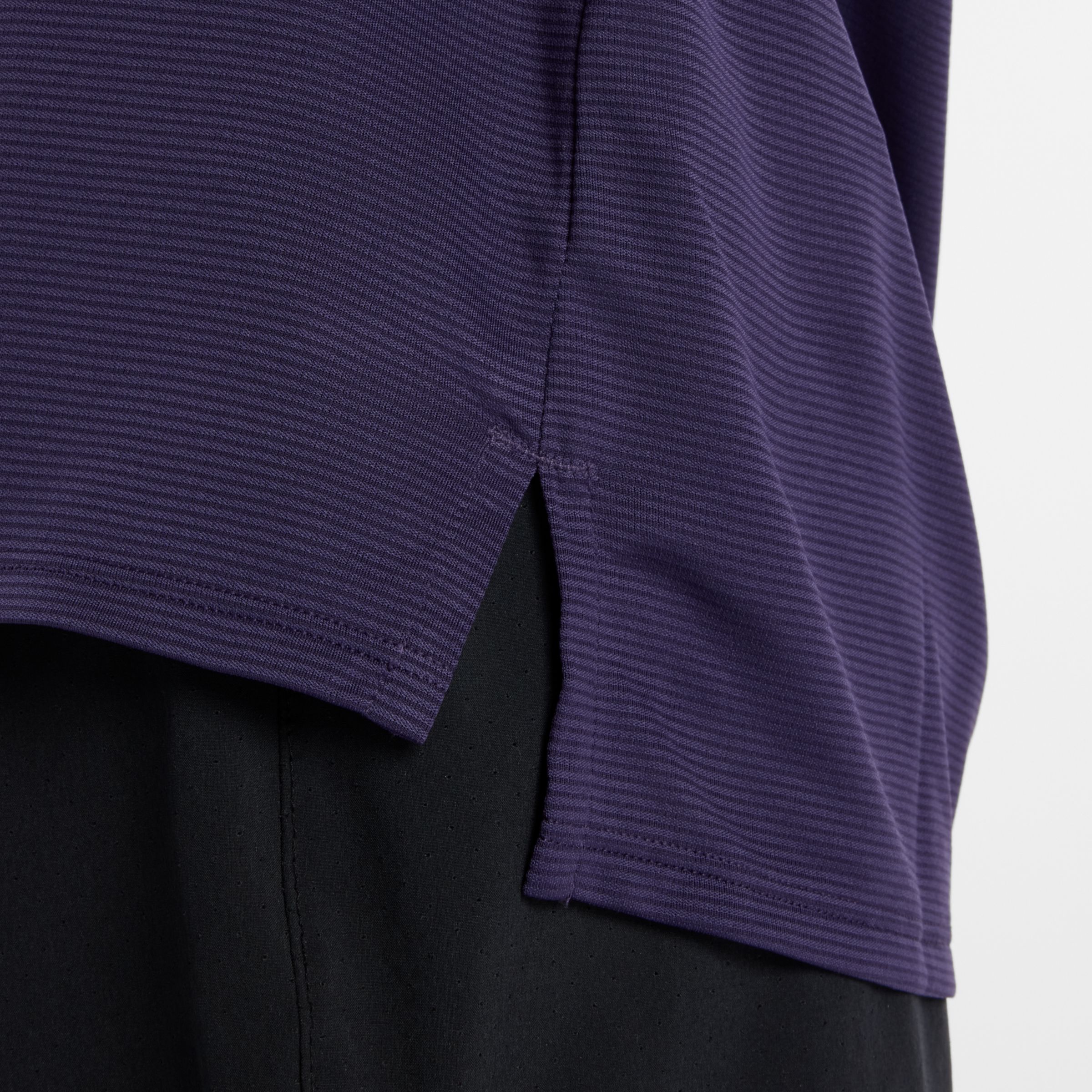 名古屋スポーツエッセンシャルズグラフィックTシャツ3