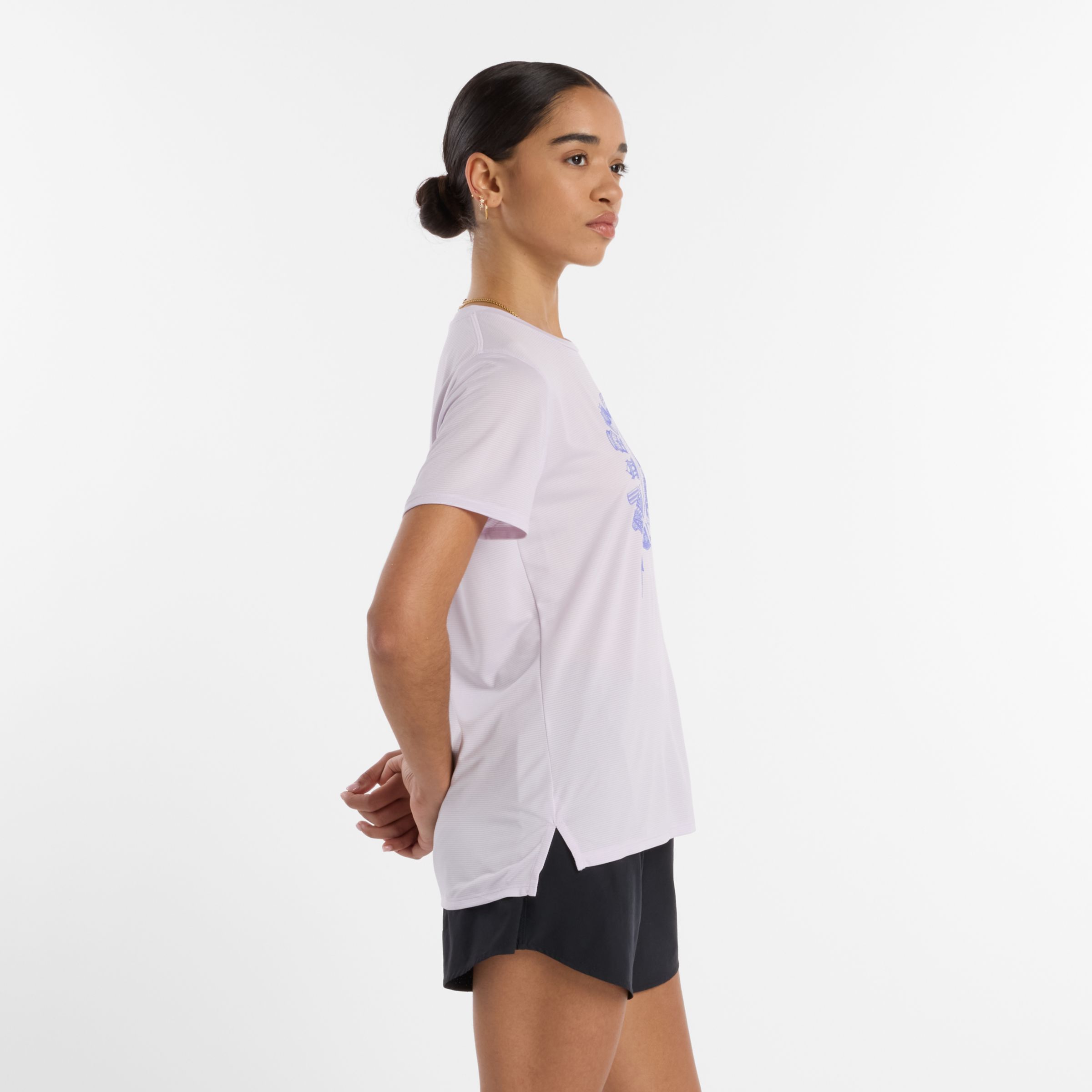 名古屋スポーツエッセンシャルズグラフィックTシャツ3