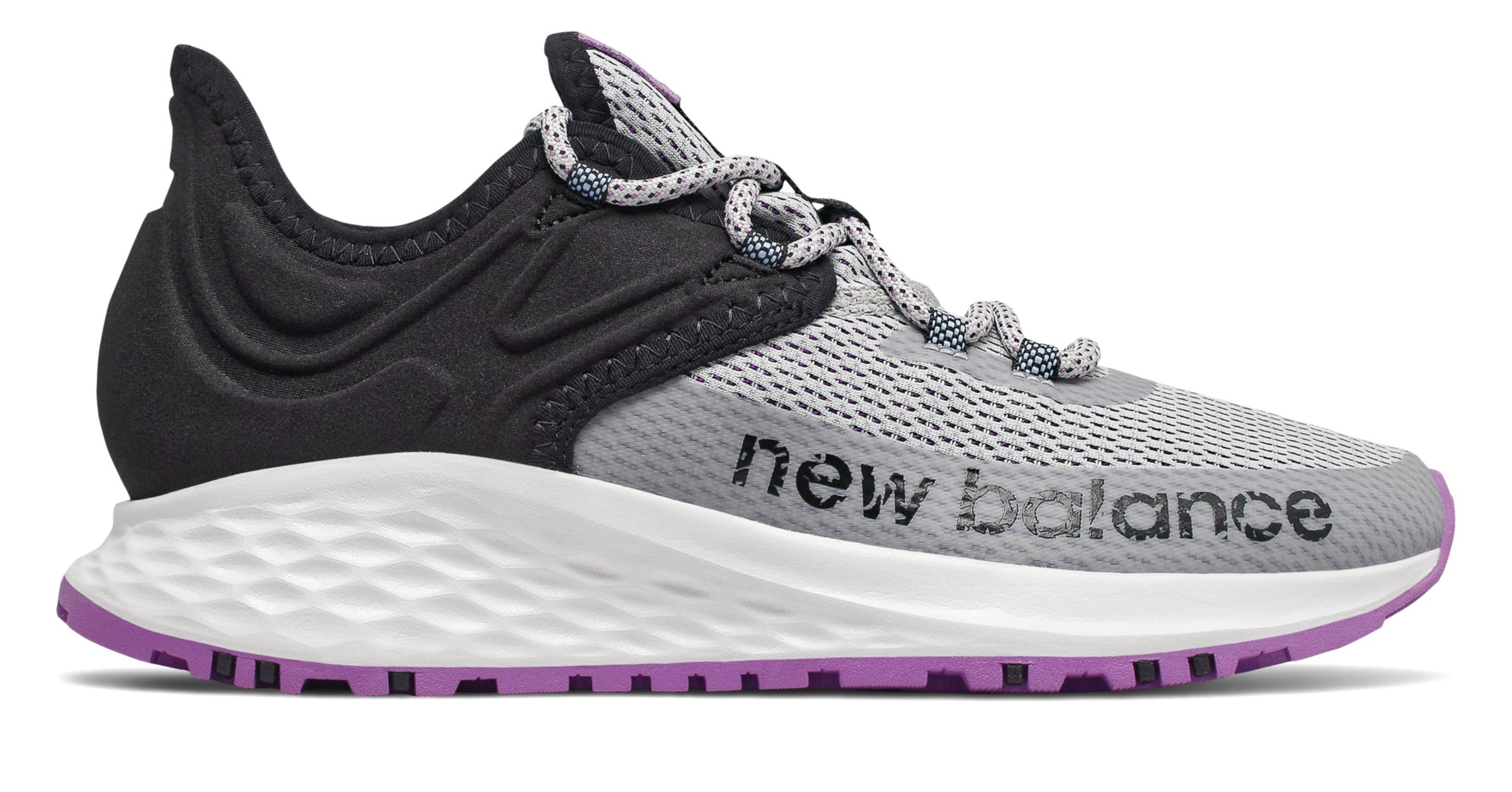 new balance running roav trainers in navy