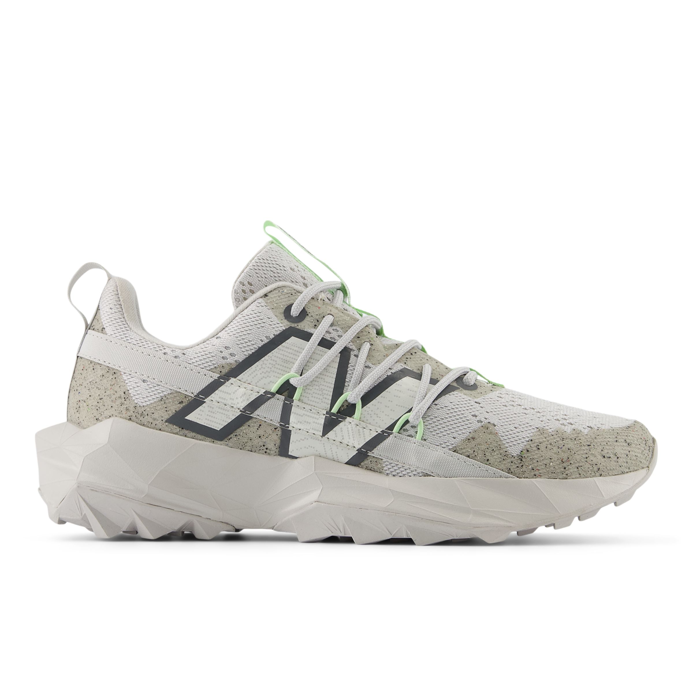 New Balance Women's Tektrel in Grey/Green Textile, size 5 Narrow
