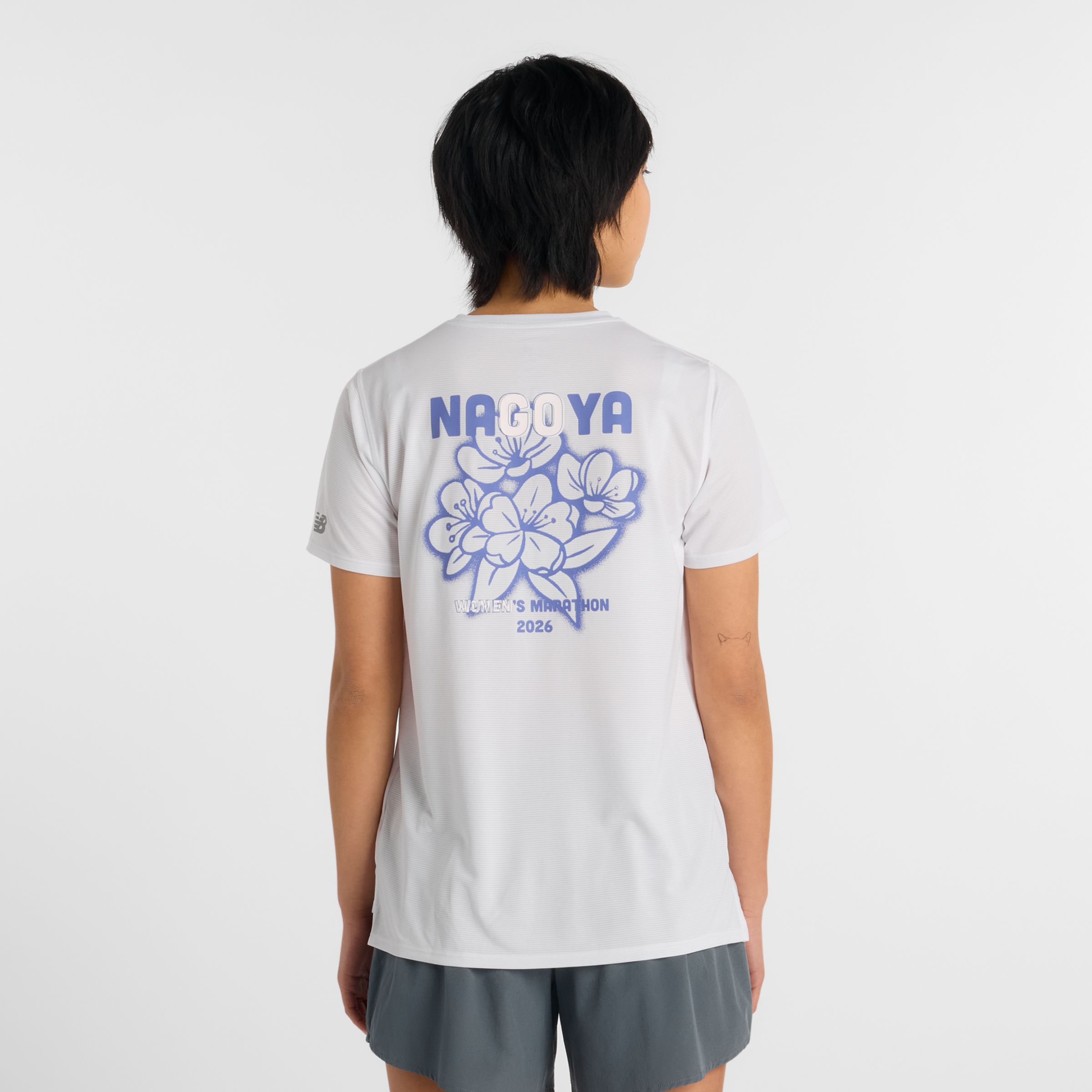 名古屋スポーツエッセンシャルズTシャツ2