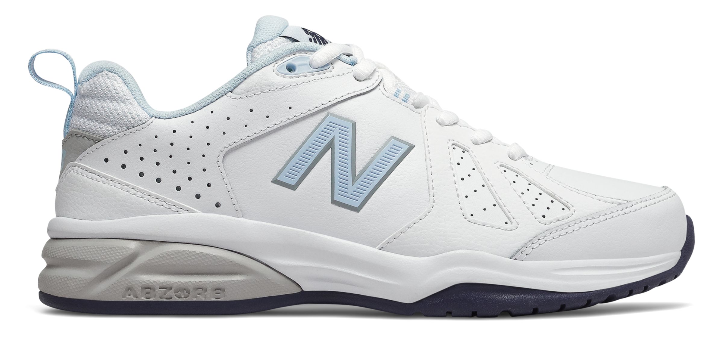 New Balance Women's 624v5 in White/Blue Leather, size 7