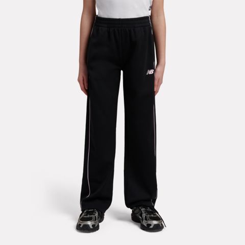 Детские брюки New Balance Athletics Varsity Track Pant, цвет: Чёрный