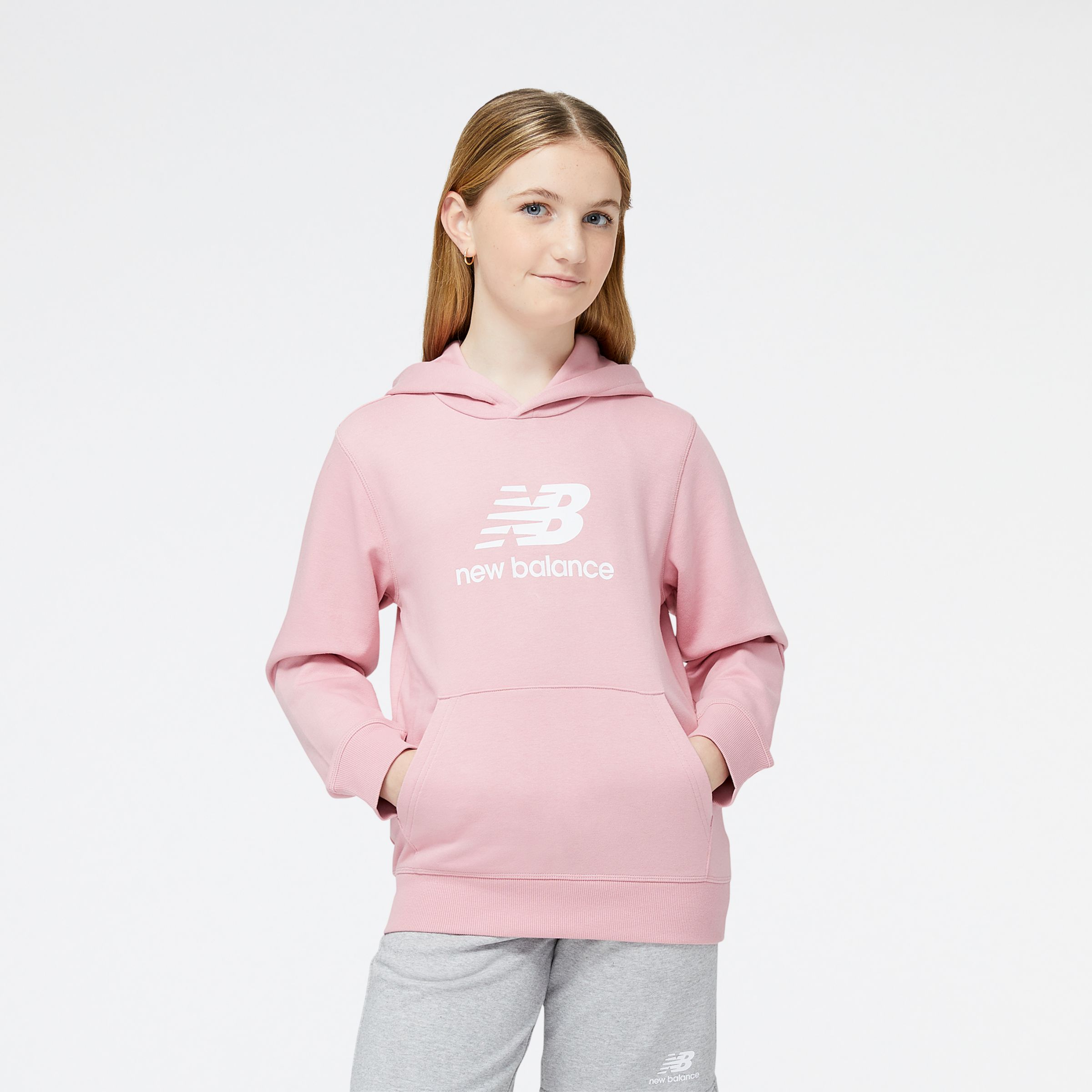 New Balance Enfant Essentials Stacked Logo French Terry Hoodie en Pink/Rose, Cotton Fleece, Taille XS