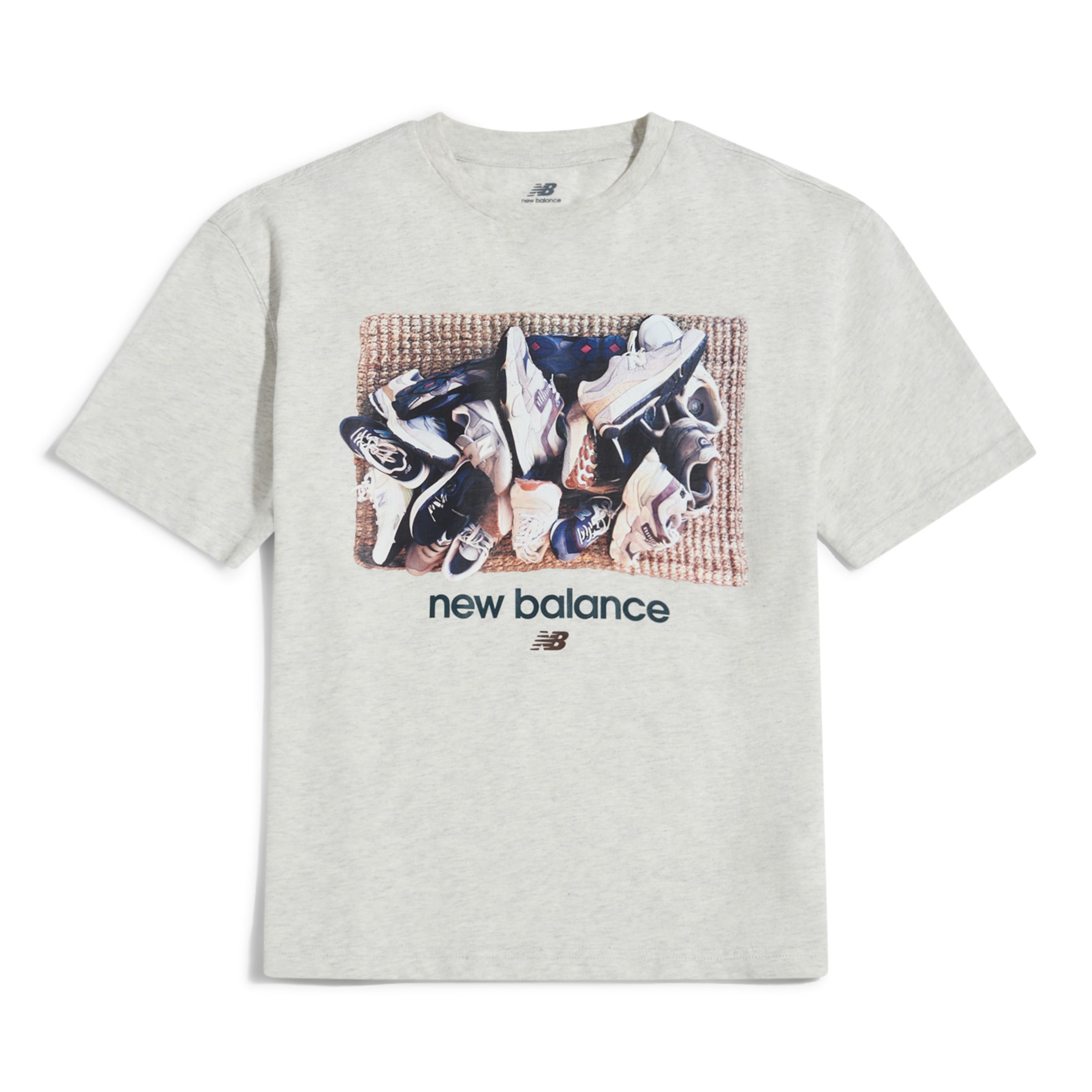 Welcome Home Graphic T-Shirt