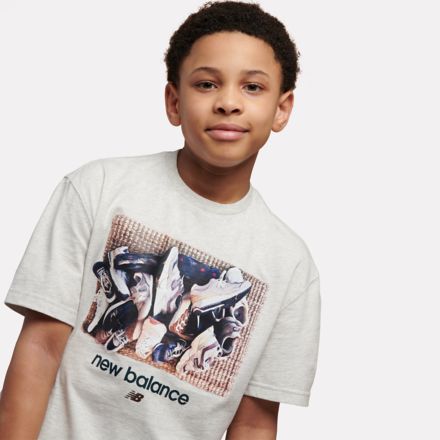 Welcome Home Graphic T-Shirt