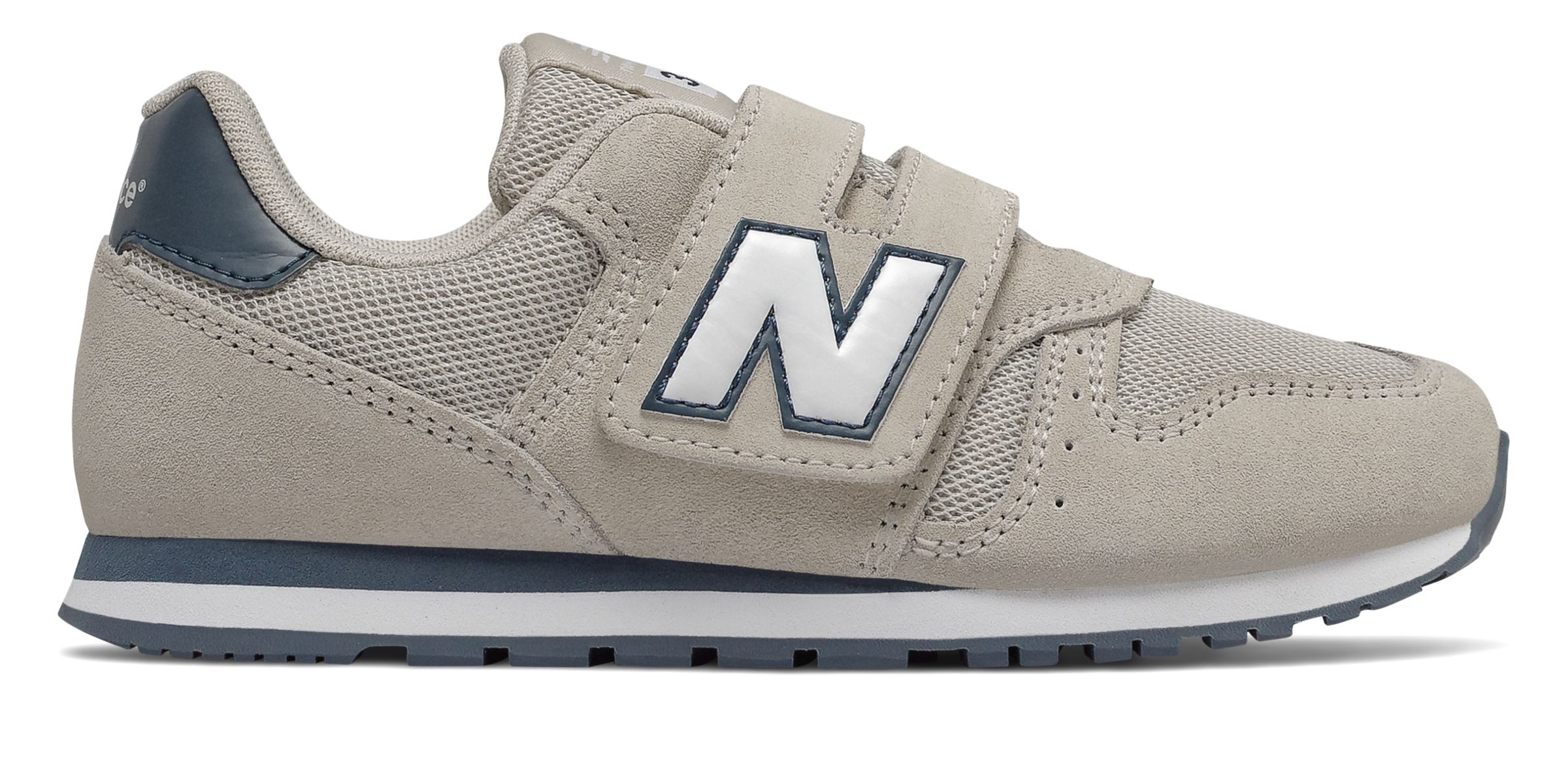 new balance childrens trainers